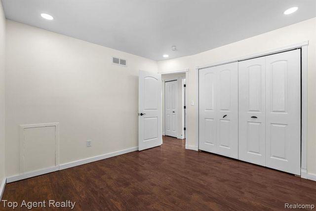 20222 Westhaven Avenue, Southfield, MI 48075