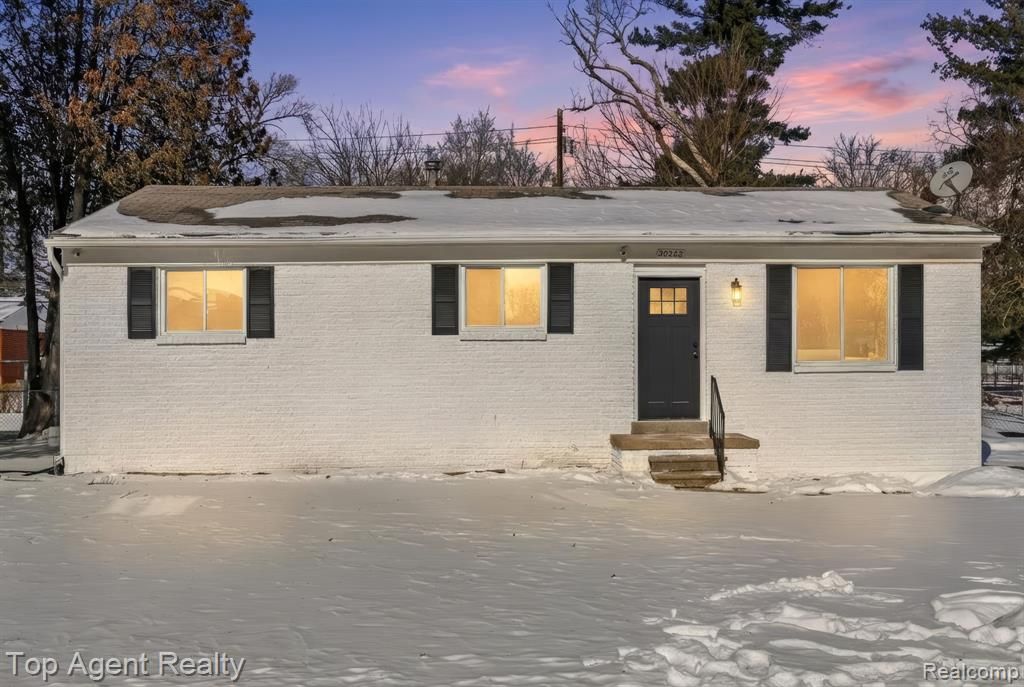 20222 Westhaven Avenue, Southfield, MI 48075