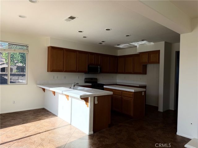 88 Ivory, Beaumont, CA 92223