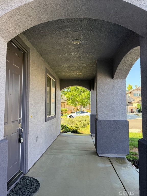 Image 5 of property listing at 88 Ivory, Beaumont, CA 92223