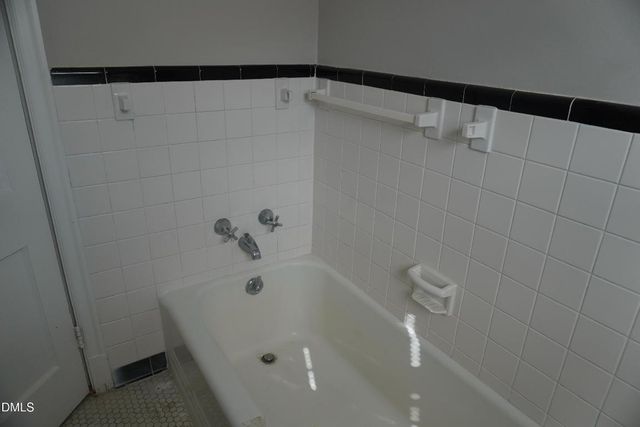 128 Harrison Avenue, Henderson, NC 27536