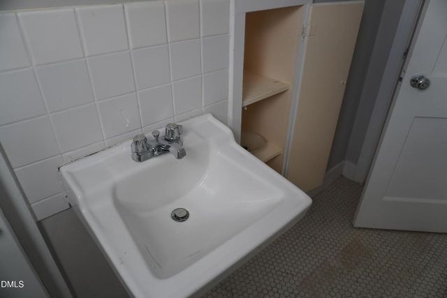 128 Harrison Avenue, Henderson, NC 27536