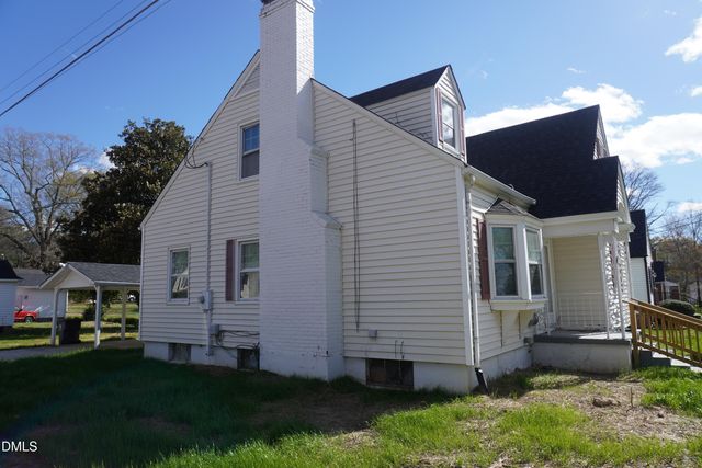 128 Harrison Avenue, Henderson, NC 27536