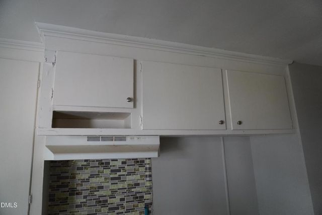 128 Harrison Avenue, Henderson, NC 27536