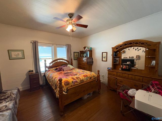 3829 Oak Street, Hokes Bluff, AL 35903