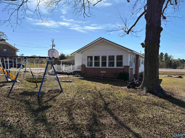 3829 Oak Street, Hokes Bluff, AL 35903