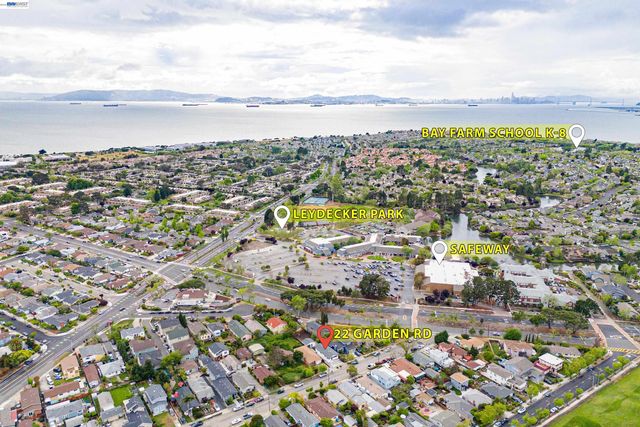 22 Garden Rd, Alameda, CA 94502