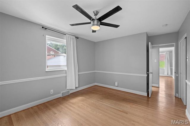 2956 Andover Drive, St Louis, MO 63121