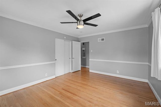 2956 Andover Drive, St Louis, MO 63121