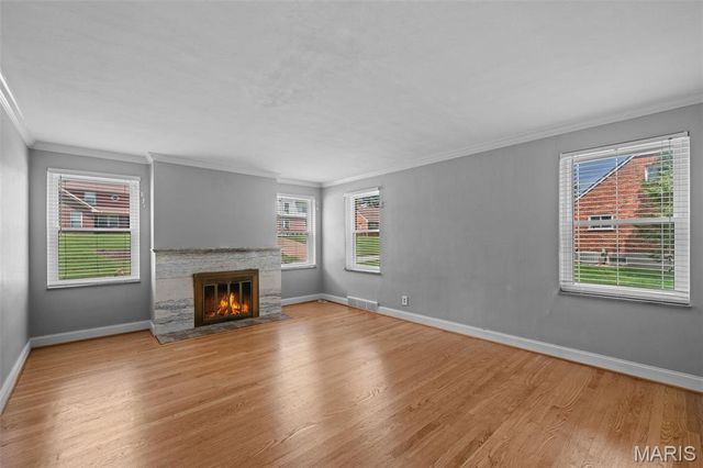 2956 Andover Drive, St Louis, MO 63121