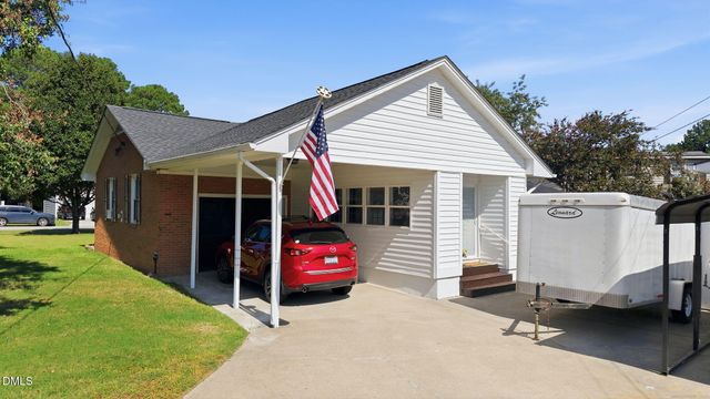 1100 Par 3 Drive S, Wilson, NC 27893