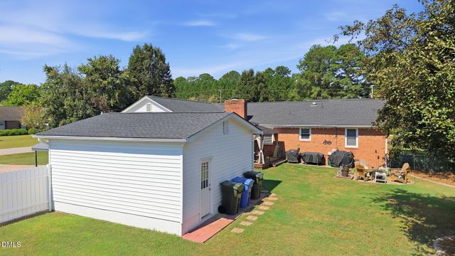 1100 Par 3 Drive S, Wilson, NC 27893