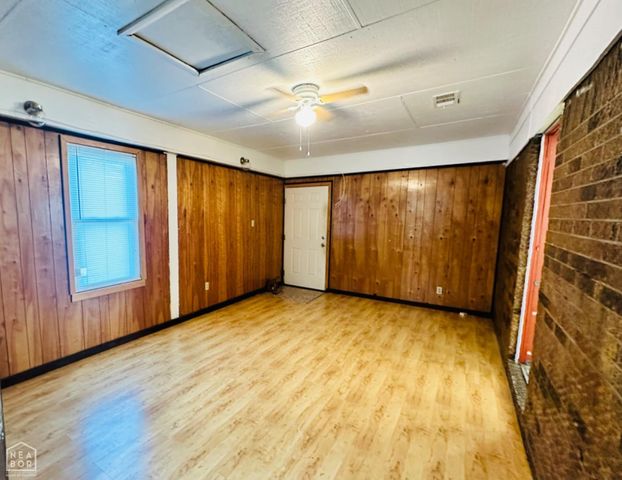 2701 S Main, Newport, AR 72112