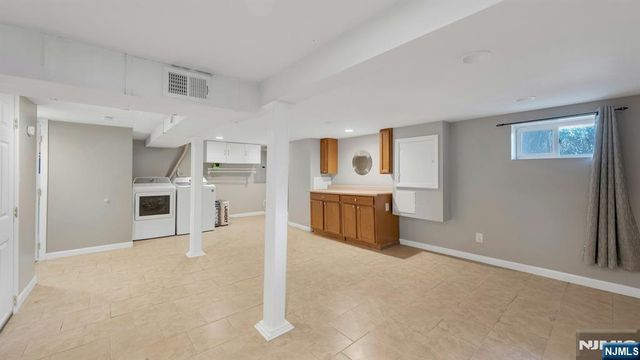 13 Magnolia Avenue, Kearny, NJ 07032