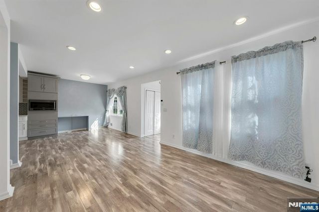 13 Magnolia Avenue, Kearny, NJ 07032