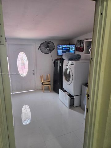 16242 SW 304th Ter, Homestead, FL 33033