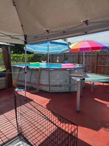 16242 SW 304th Ter, Homestead, FL 33033