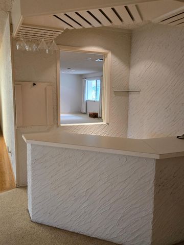 5867 E Club View Drive, Fresno, CA 93727