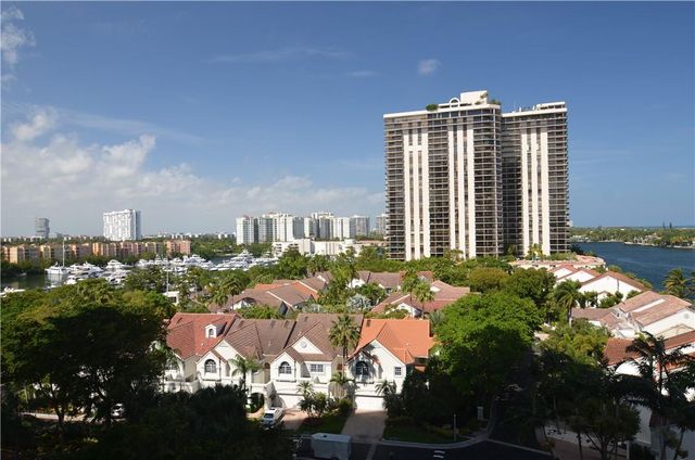 19355 Turnberry Way 7-L, Aventura, FL 33180
