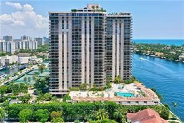 19355 Turnberry Way 7-L, Aventura, FL 33180