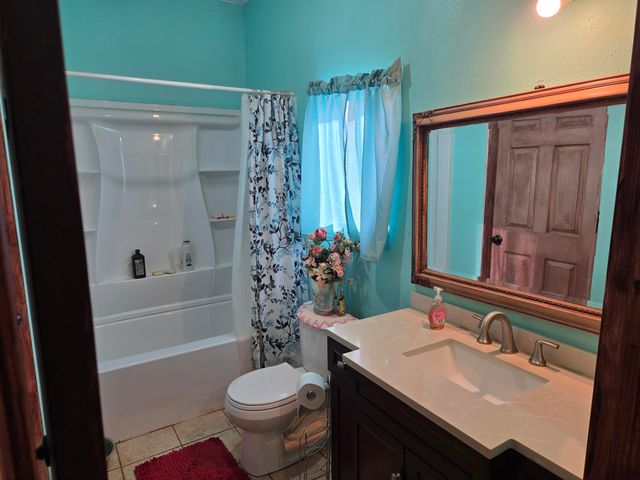 7378p Rr 7, Ava, MO 65608