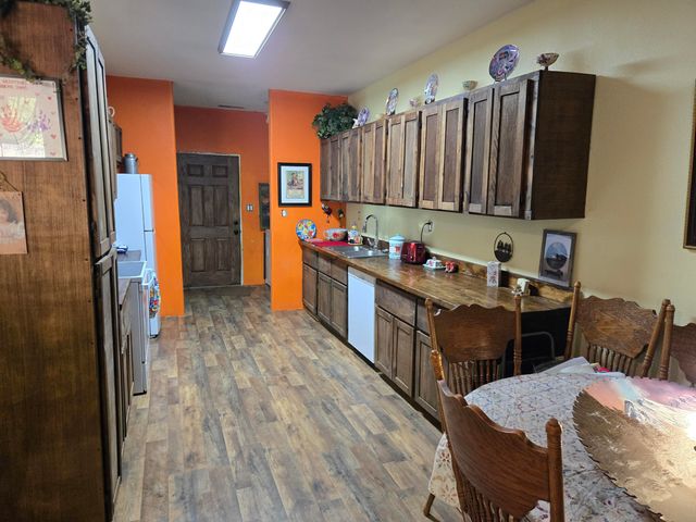 7378p Rr 7, Ava, MO 65608