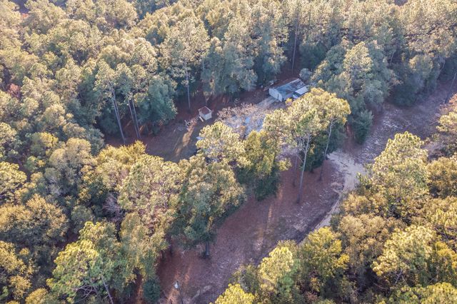 1953 Cotton Creek Road, Baker, FL 32531