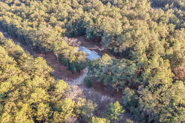 1953 Cotton Creek Road, Baker, FL 32531