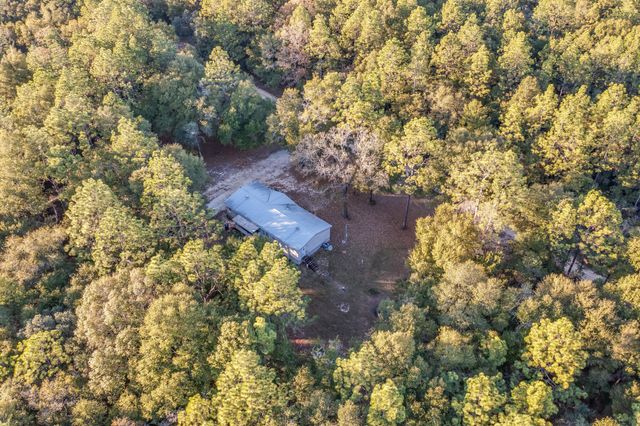 1953 Cotton Creek Road, Baker, FL 32531