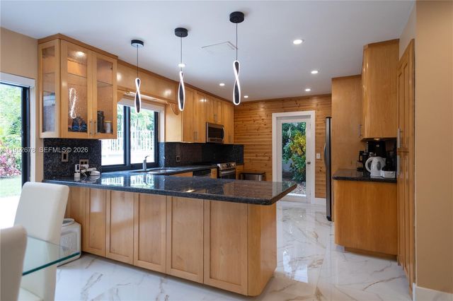 13565 SW 116th Ter 0, Miami, FL 33186