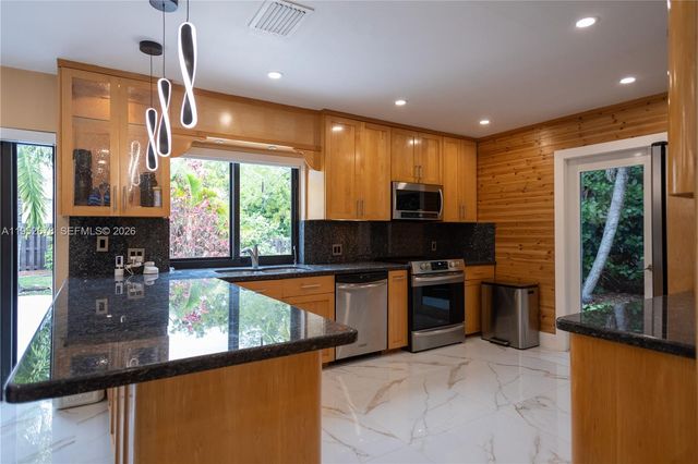 13565 SW 116th Ter 0, Miami, FL 33186