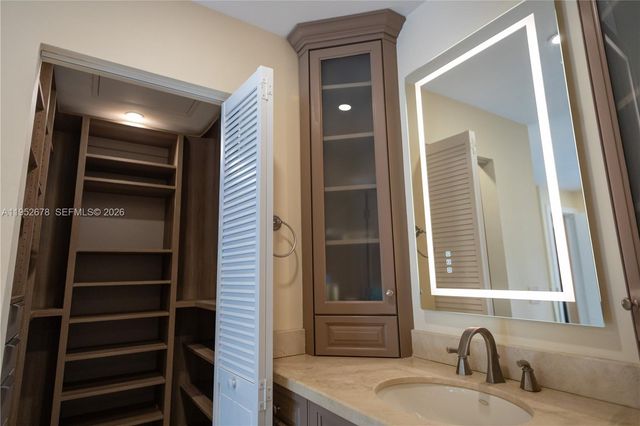 13565 SW 116th Ter 0, Miami, FL 33186