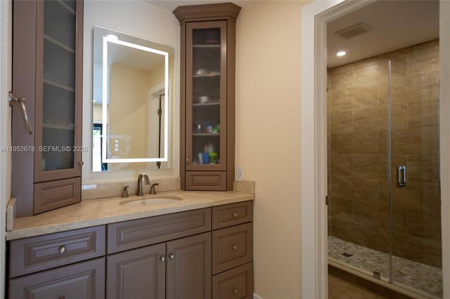 13565 SW 116th Ter 0, Miami, FL 33186