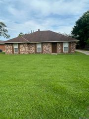 7544 Barbara Cohn Pl, Baton Rouge, LA 70811