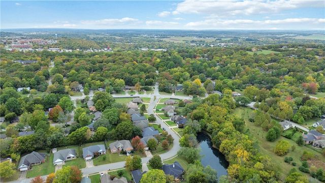 1645 Rhonda Drive, Fayetteville, AR 72703