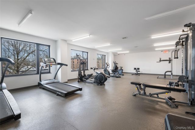 6296 Woodhaven Boulevard 6N, Rego Park, NY 11374