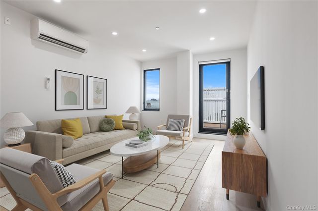 6296 Woodhaven Boulevard 6N, Rego Park, NY 11374