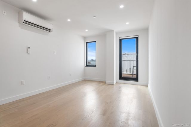 6296 Woodhaven Boulevard 6N, Rego Park, NY 11374