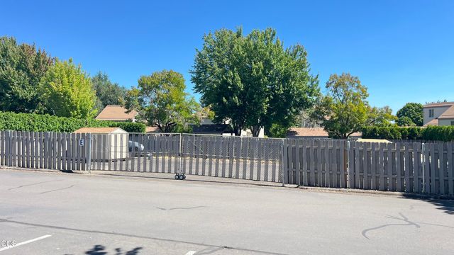 9925 SW Trapper Terrace, Beaverton, OR 97008