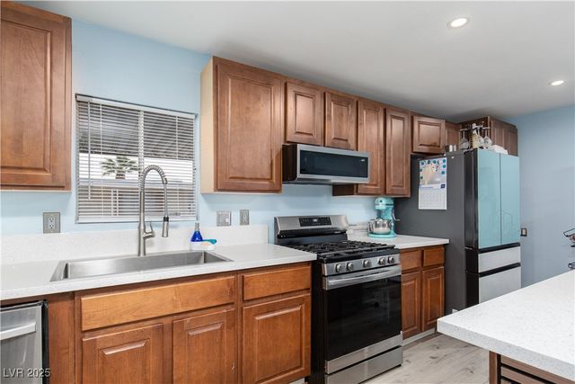 330 Sir Richard East Drive, Las Vegas, NV 89110