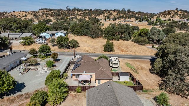 3109 Dunn Rd, Valley Springs, CA 95252