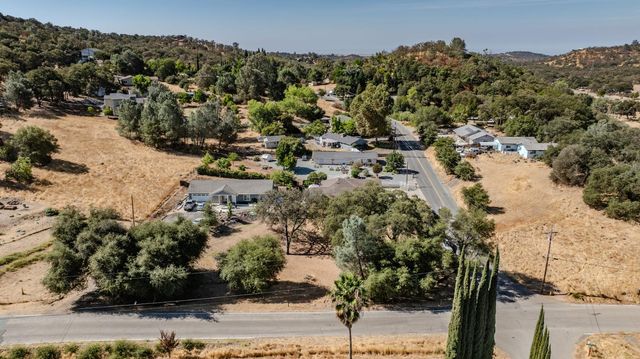 3109 Dunn Rd, Valley Springs, CA 95252