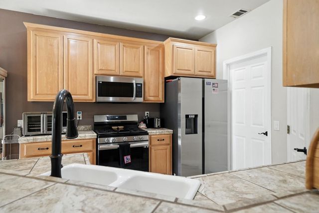 3109 Dunn Rd, Valley Springs, CA 95252