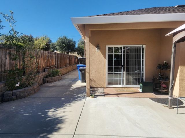 3109 Dunn Rd, Valley Springs, CA 95252