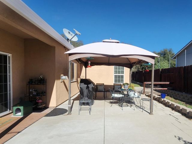 3109 Dunn Rd, Valley Springs, CA 95252