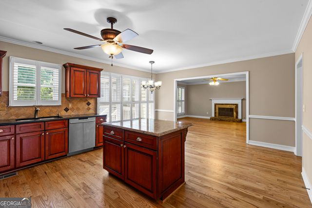 5451 Fripp Hollow NW, Acworth, GA 30101