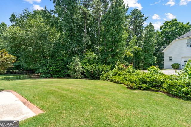 5451 Fripp Hollow NW, Acworth, GA 30101