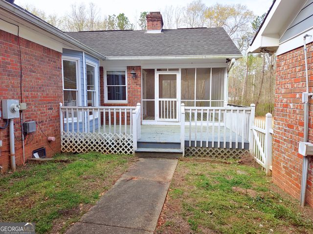 1055 Mobley Bridge Road, Hogansville, GA 30230