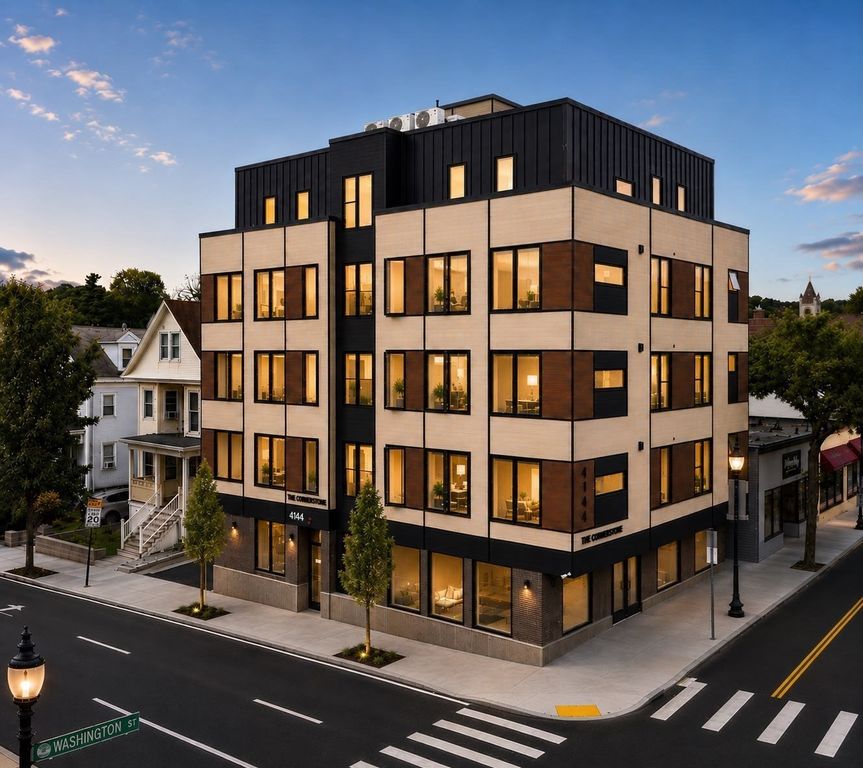 4164 Washington 1, Boston, MA 02131
