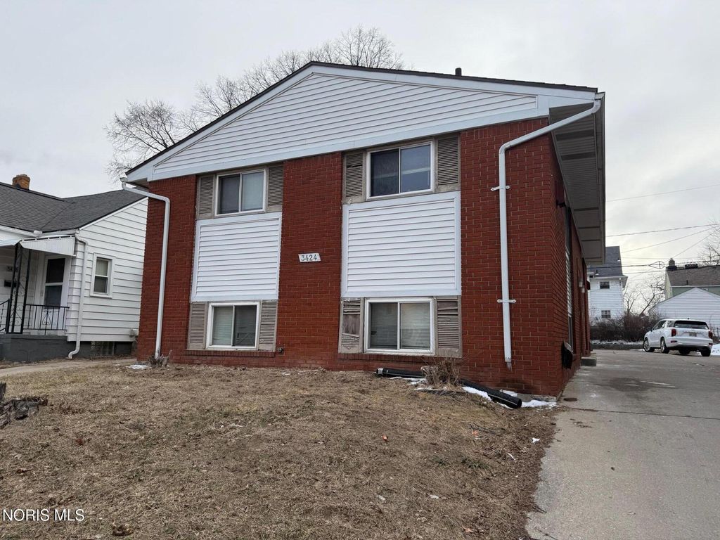 3424 Douglas Road, Toledo, OH 43606